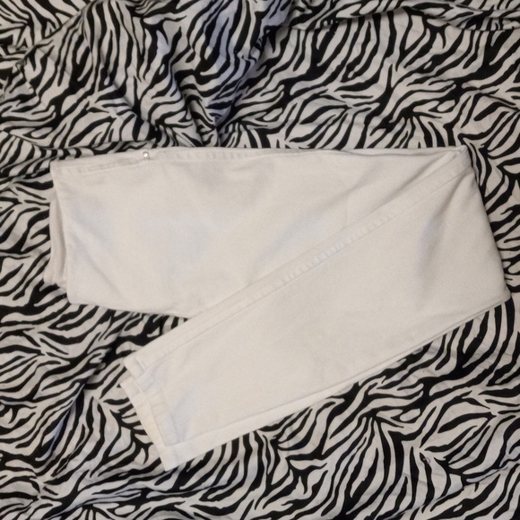 LYSSE Skinny Pants Sz S White 2-Back Pockets Elastic Waist Stretch NWOT - Picture 11 of 11